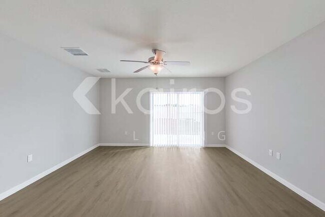 Foto del edificio - 8669 SW 43rd Ter