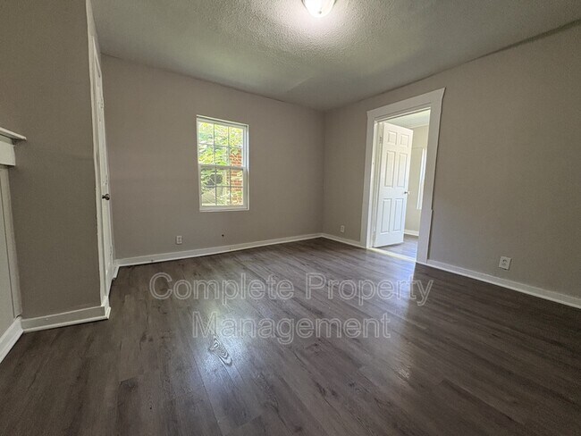 Foto del edificio - 725 Avenue G