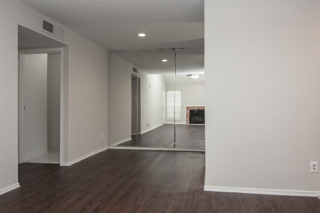 Foto del edificio - 12500 Sandpiper Dr