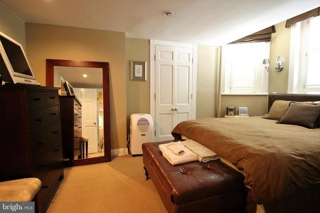 Foto del edificio - 3050 N St NW