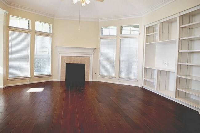 Building Photo - 12327 Maple Leaf Ln