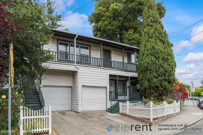 Building Photo - 1 br, 1 bath House - 3404 Delaware Street,...
