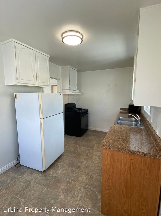 Foto del edificio - 2 br, 1 bath House - 884 Petaluma Boulevar...