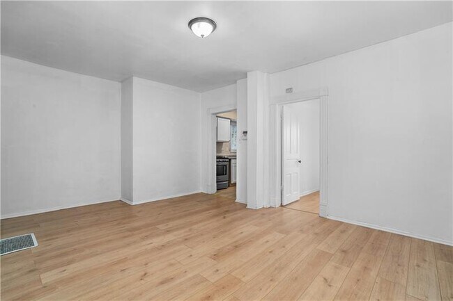 Building Photo - 108 Sherman Ave