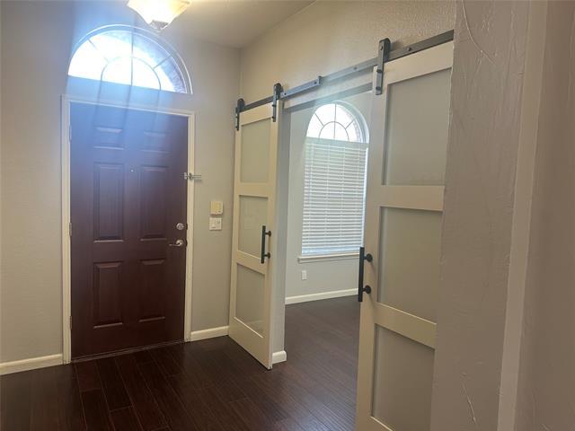 Foto del edificio - 4909 Auburn Dr