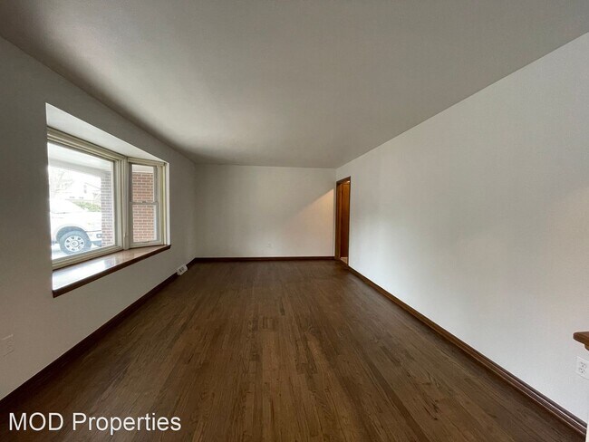 Building Photo - 5 br, 3 bath House - 11770 W 29th Place