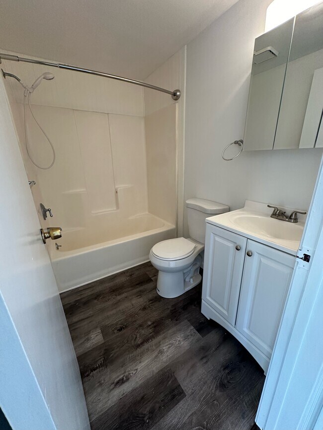 Foto del edificio - 12 Maple St