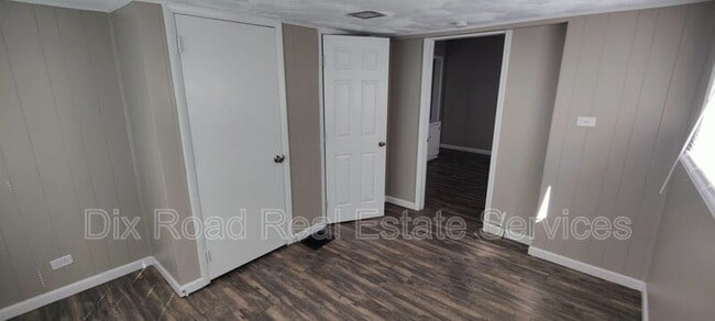 Foto del edificio - 702 W Fairview Ave