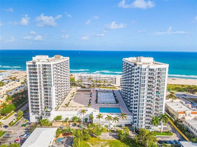 Building Photo - 525 N Ocean Blvd
