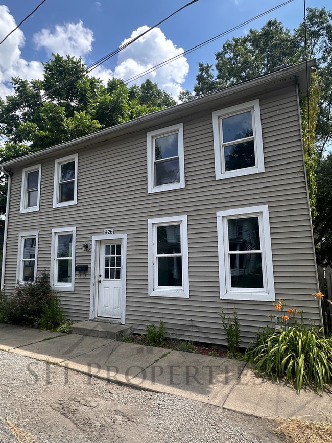 Building Photo - 426 N Jefferson St