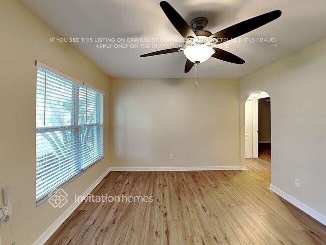 Foto del edificio - 1309 Tyrone Blvd N
