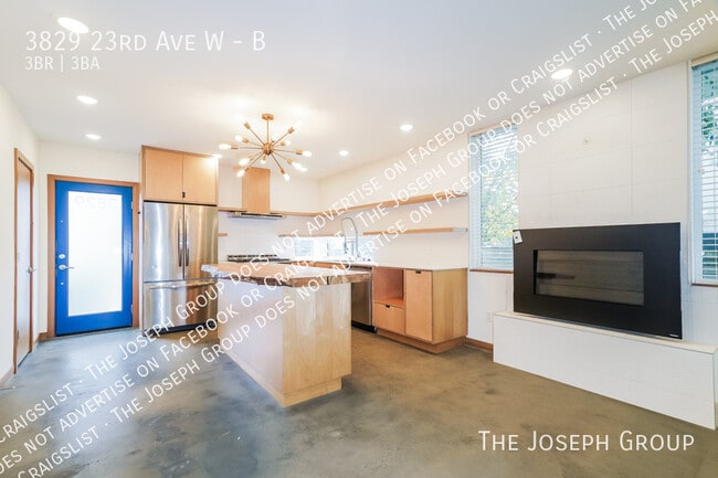 Building Photo - 3829 23rd Ave W