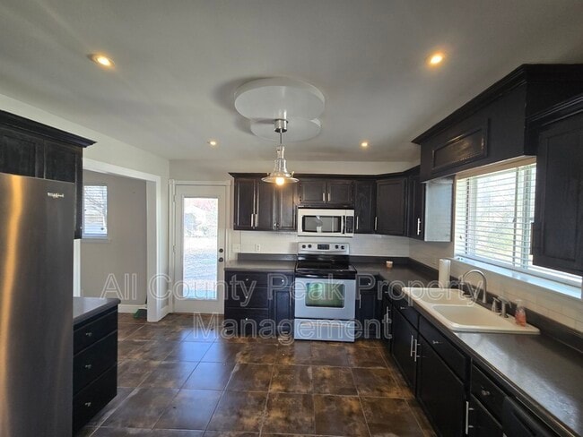 Foto del edificio - 1605 S Mack Smith Rd