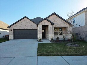 Building Photo - 511 Stagg St