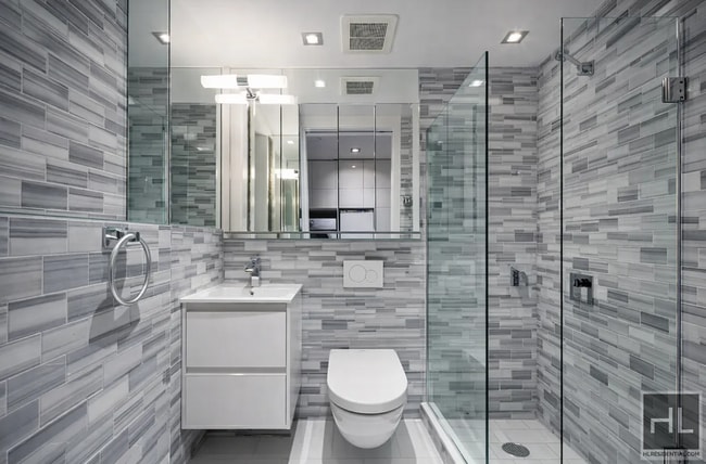 Building Photo - East 3rd Street