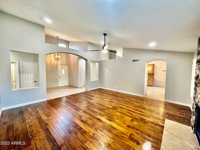 Building Photo - 9071 E Caribbean Ln