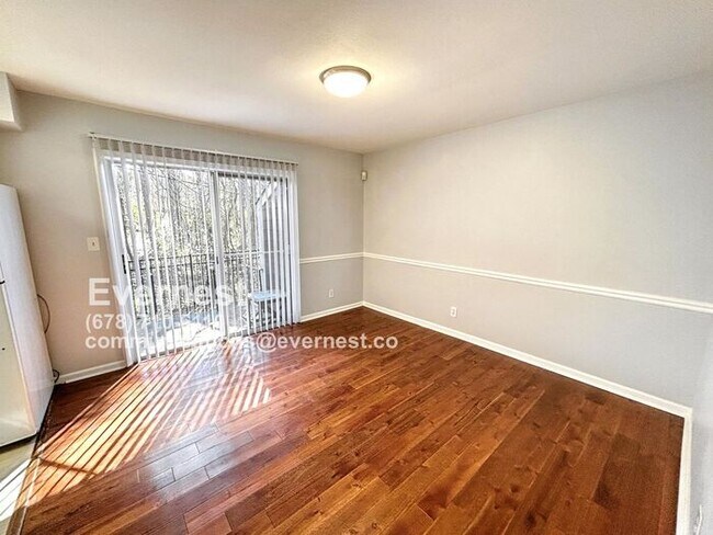 Foto del edificio - 3149 Buford Hwy
