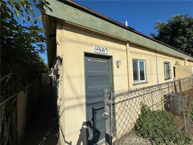 Building Photo - 12616 Lambert Rd