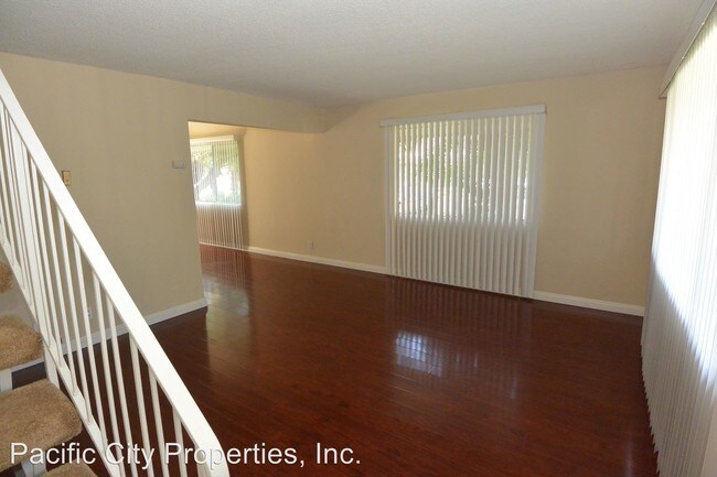 Foto del edificio - 12012-12022 Bailey St