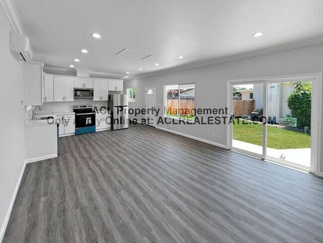 Foto del edificio - Brand New 1BD/1BA Detached ADU – First Tim...