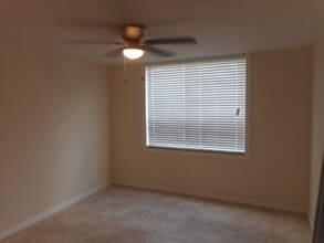 Building Photo - 1260 Wildwood Lakes Blvd