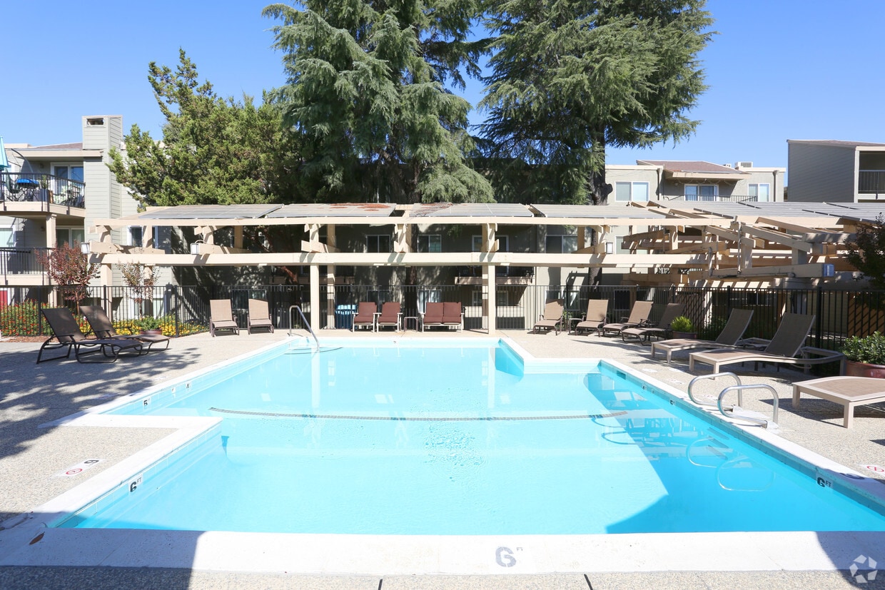 Stonegate Village Apartments Apartments in Davis, CA