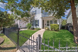 Building Photo - 223 Claremont Ave
