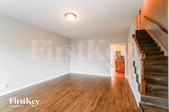 Building Photo - 531 Glenstone Springs Dr