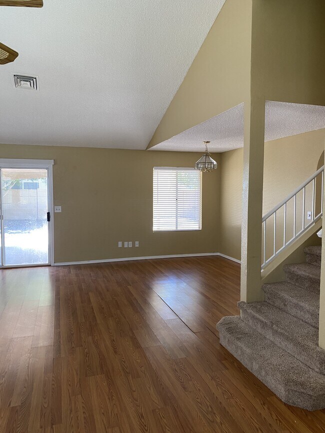 Foto del edificio - 5061 W Chicago Cir S