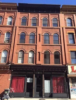 Primary Photo - 221 Ralph Ave