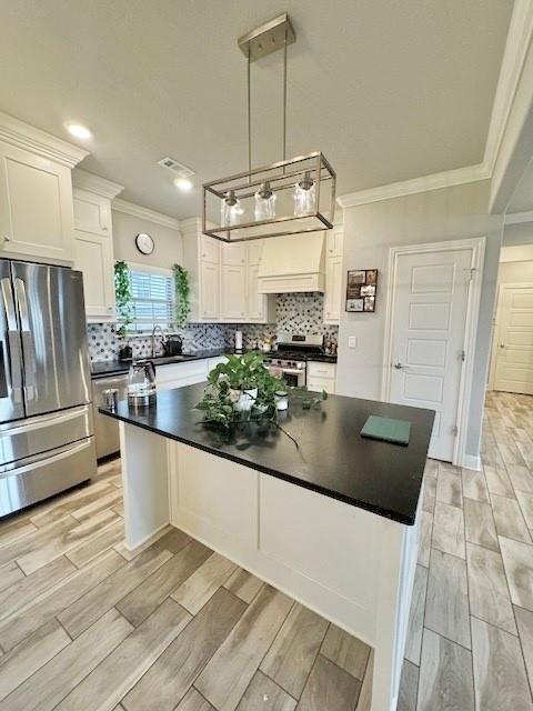 Building Photo - 203 Vicks Cir