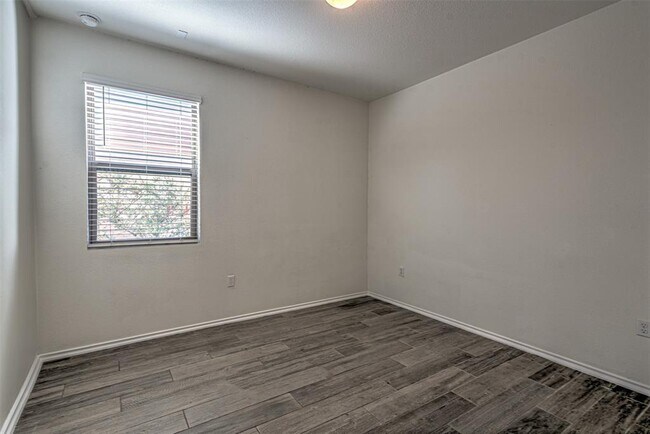 Building Photo - 15204 Kookaburra Path