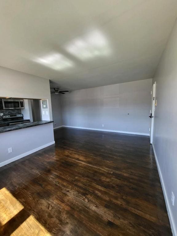 Building Photo - 1059 Midland Ave