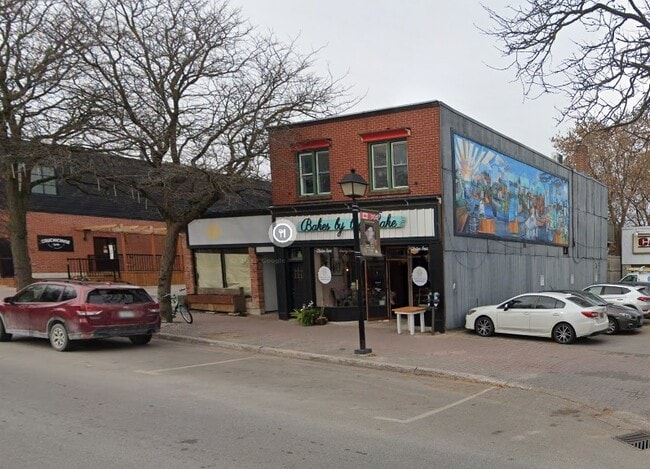 Building Photo - Fully Renovated 2BR in the Heart of Downtown Orillia