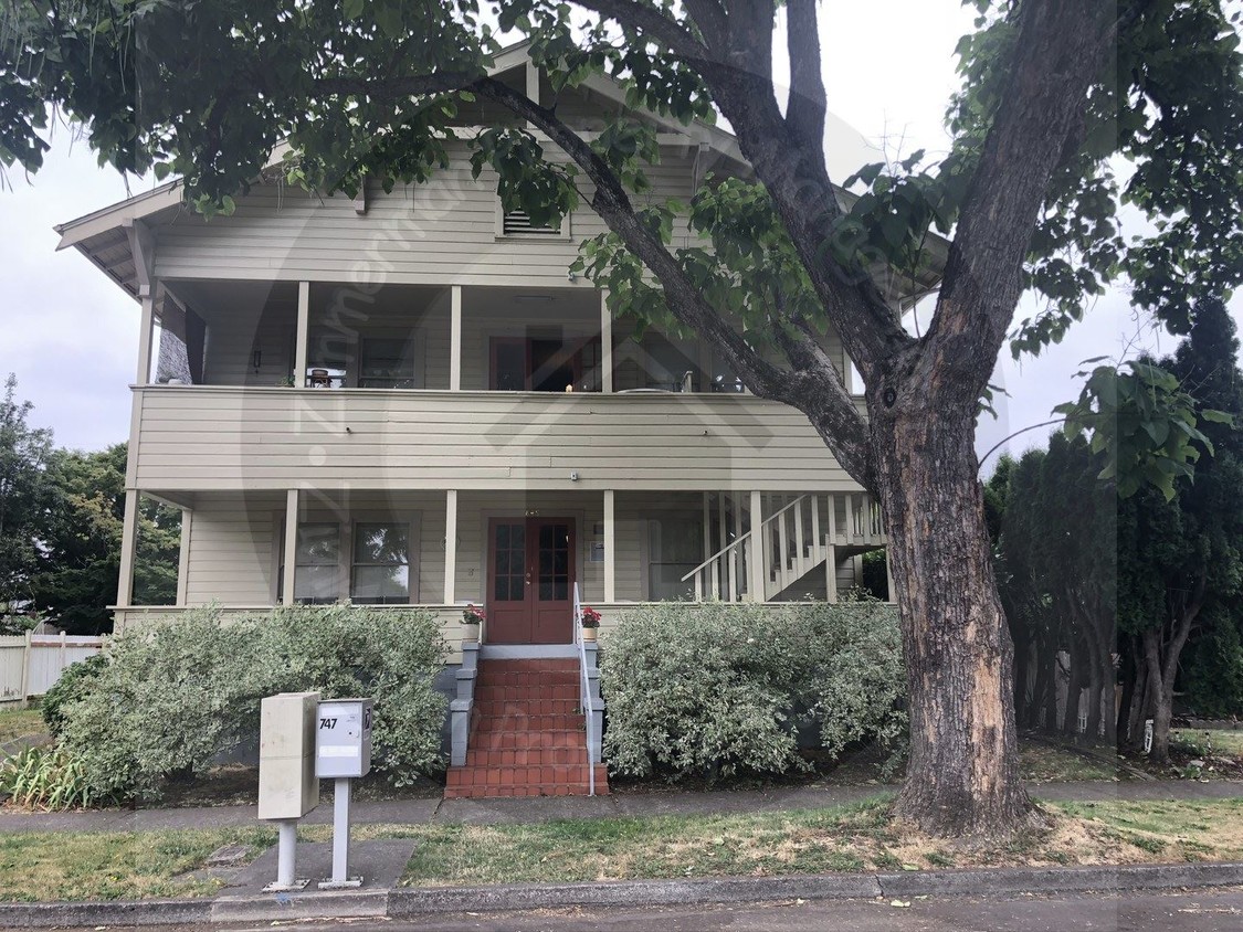 Primary Photo - 846 F St