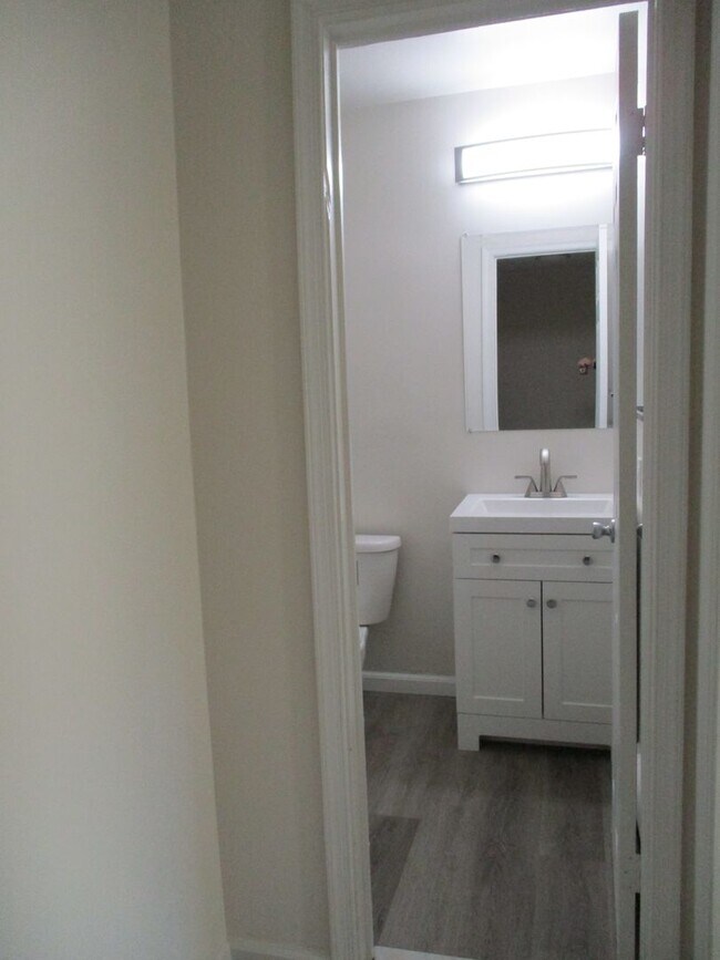 Foto del edificio - 3BR Townhome - Northampton School District