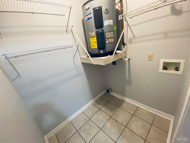 Foto del edificio - 1000 Sable Dr