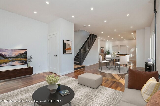 Foto del edificio - 487 S Pine Ave