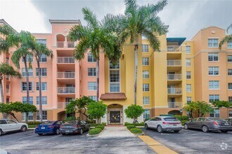 Building Photo - 19601 E Country Club Dr