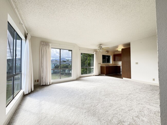 Foto del edificio - Centrally Located Mililani Townhome with 2...