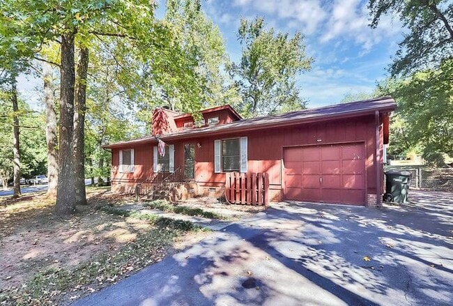 Photo - 3BD/2BA Ranch Home in Concord!