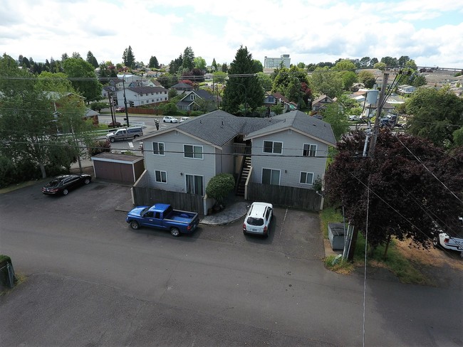 Building Photo - Marine View 4 plex