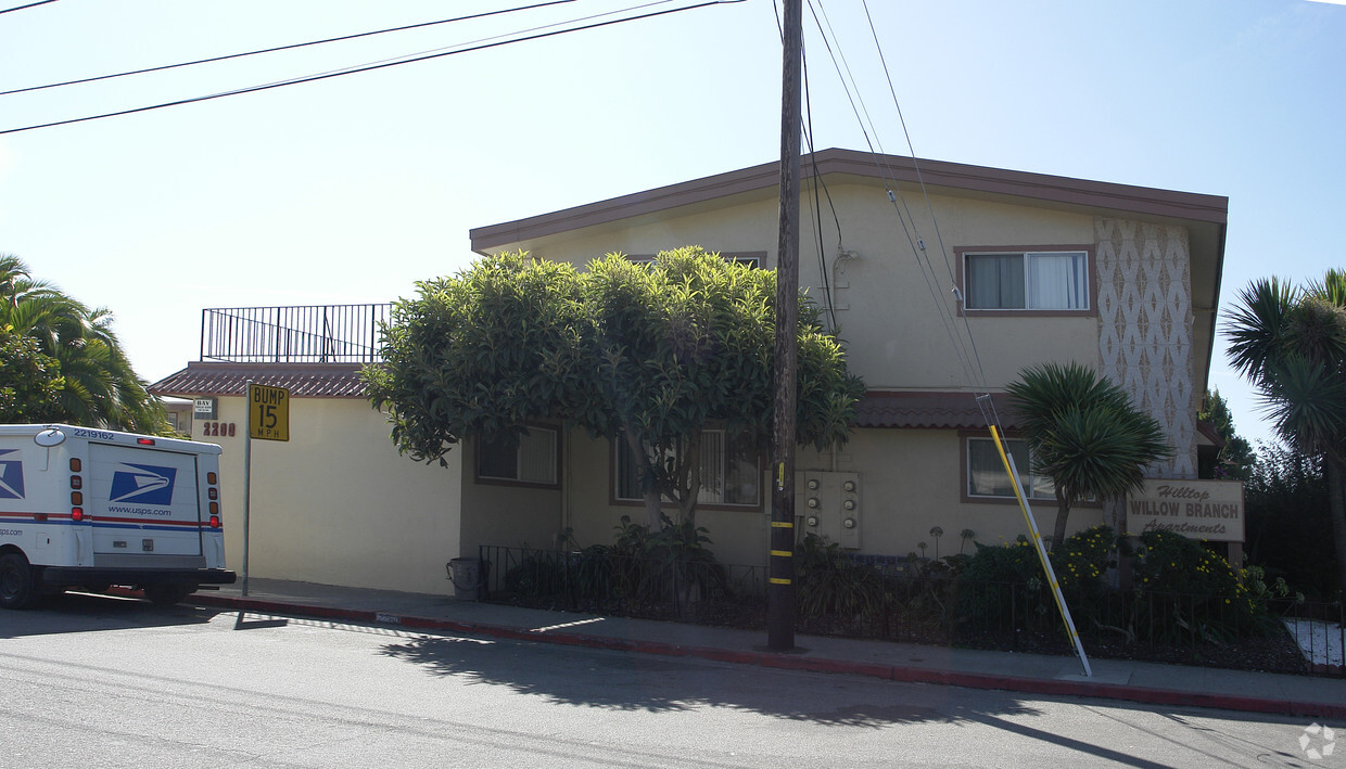 Foto del edificio - Willow Branch Apartments