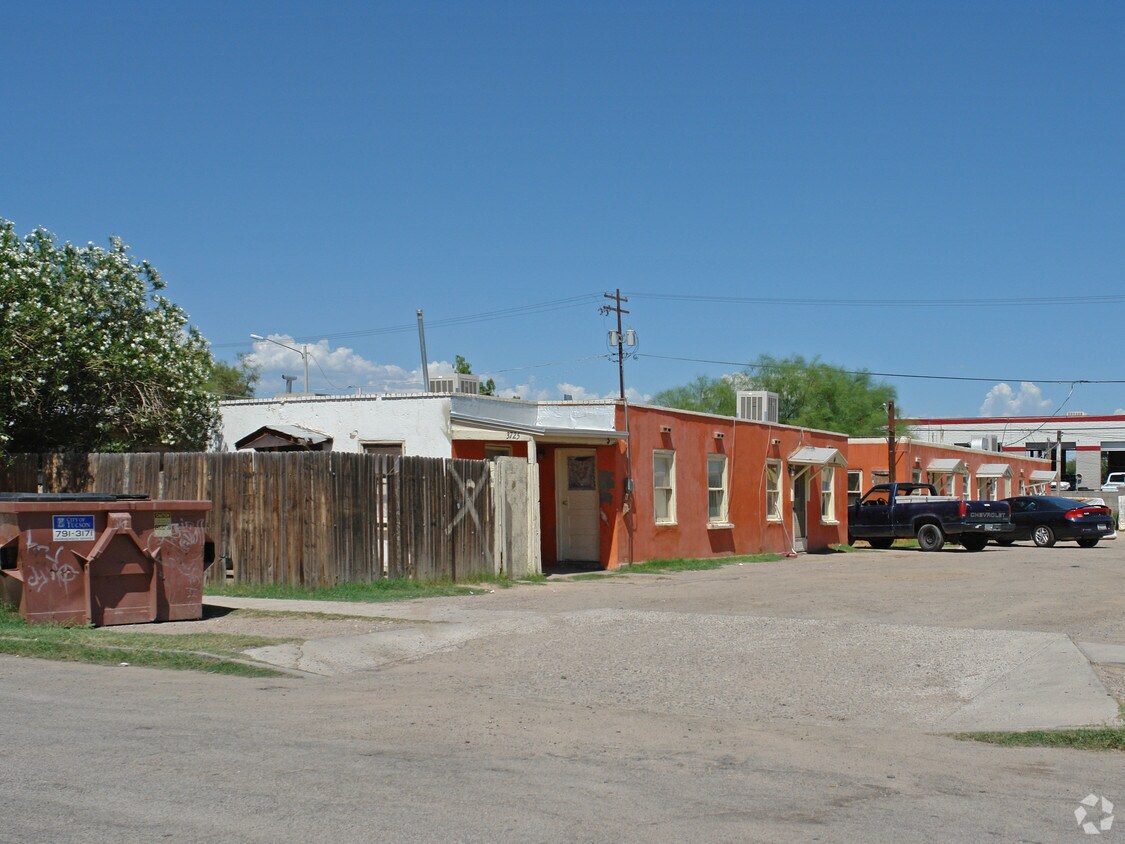 Building Photo - 3725-3731 S 7th Ave