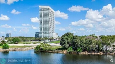 Building Photo - 2000 Metropica Wy