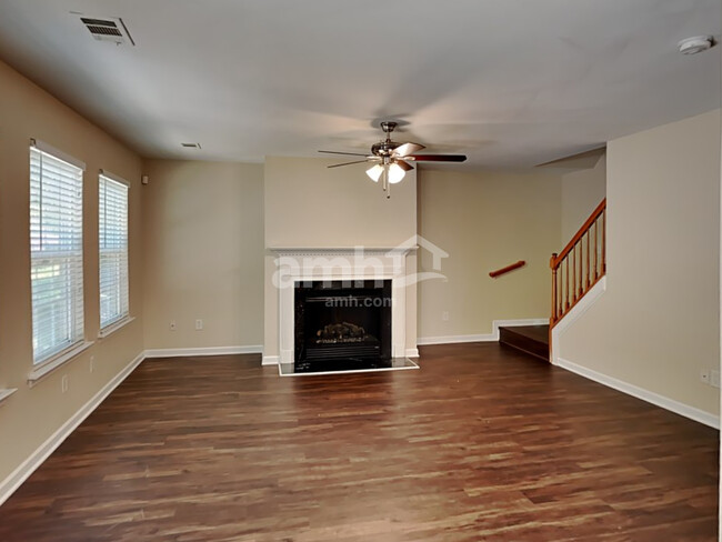 Building Photo - 103 Holly Mill Village Drive