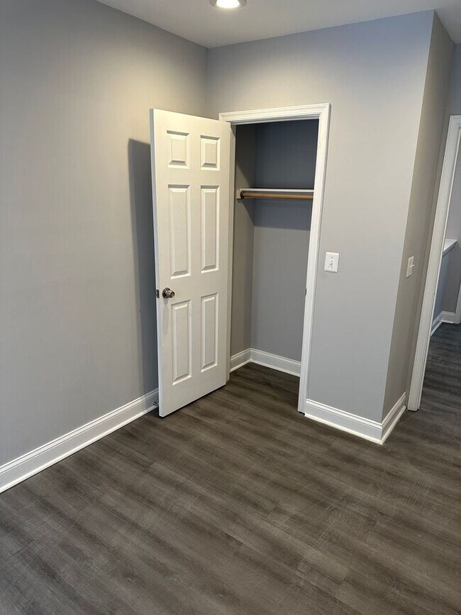 Foto del edificio - 4 Bedroom Spacious House