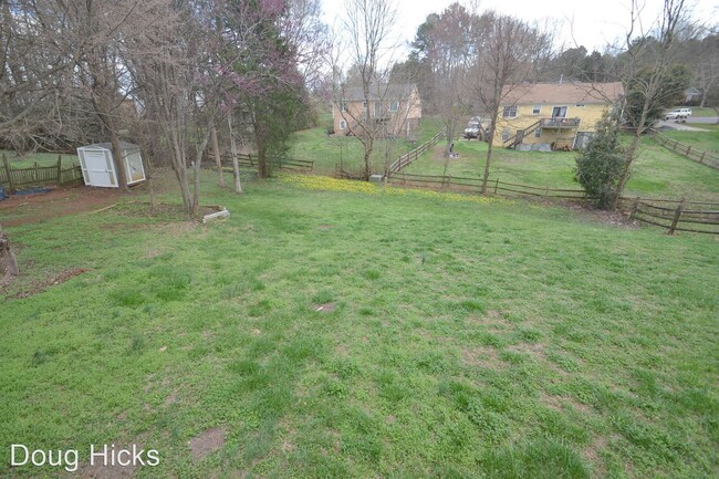 Building Photo - 4 br, 2.5 bath House - 7421 Coffey Creek Dr