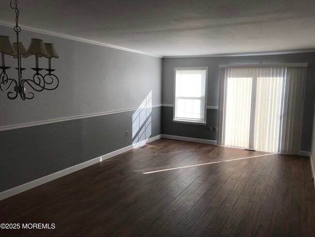 Building Photo - 15B Andrew Jackson Ct