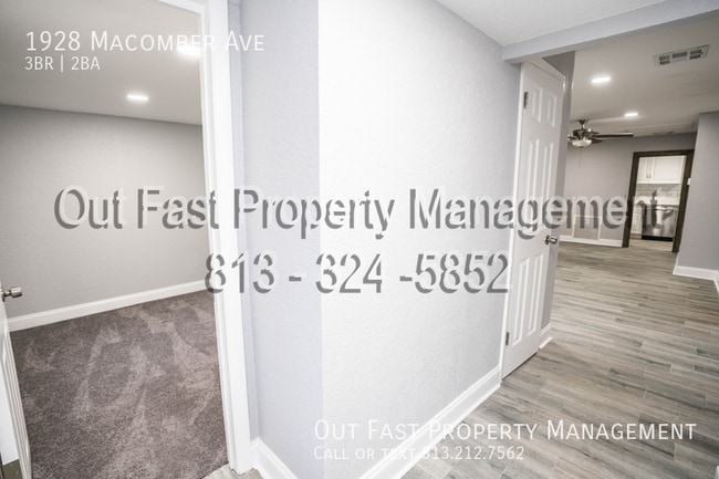 Building Photo - 1928 Macomber Ave